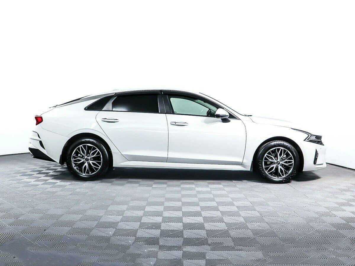 Купить Kia K5 с пробегом. Фото: #2