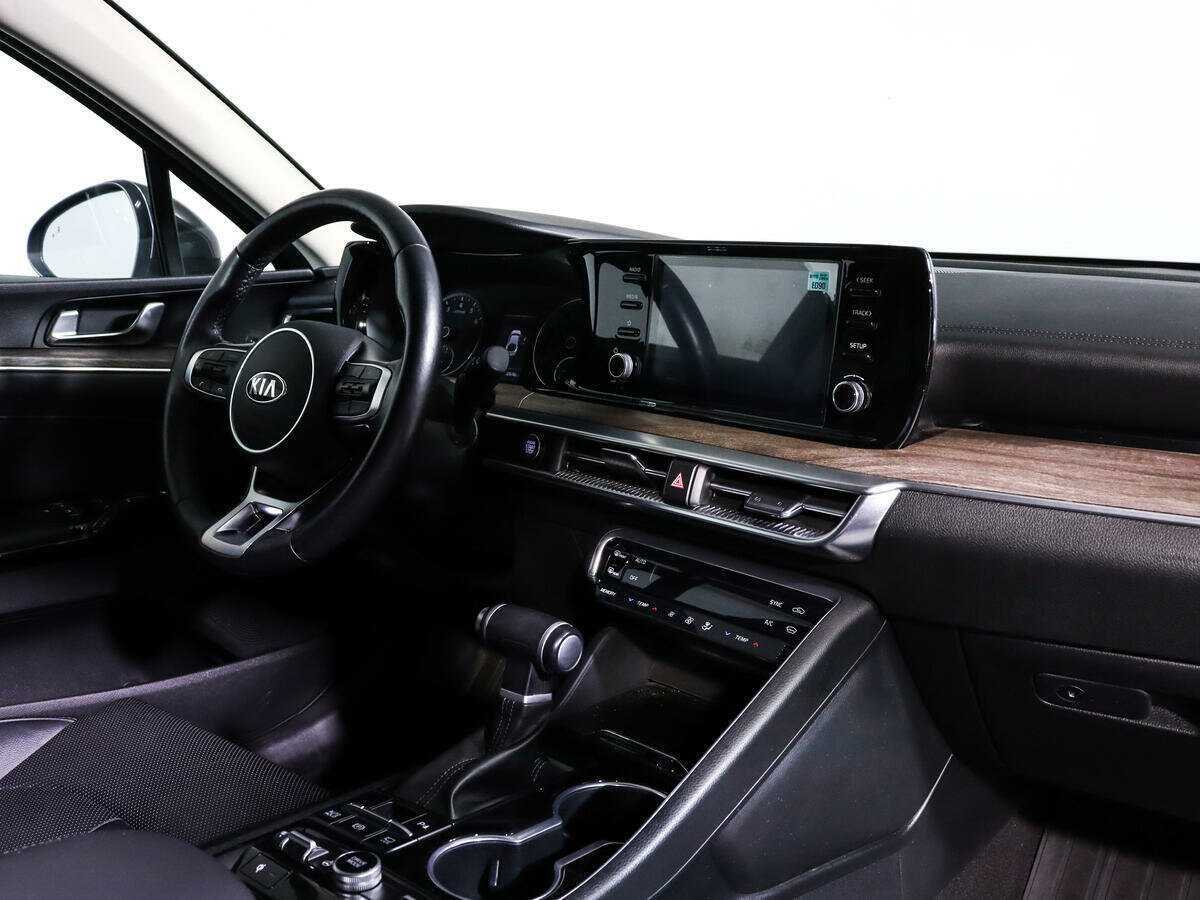 Купить Kia K5 с пробегом. Фото: #6