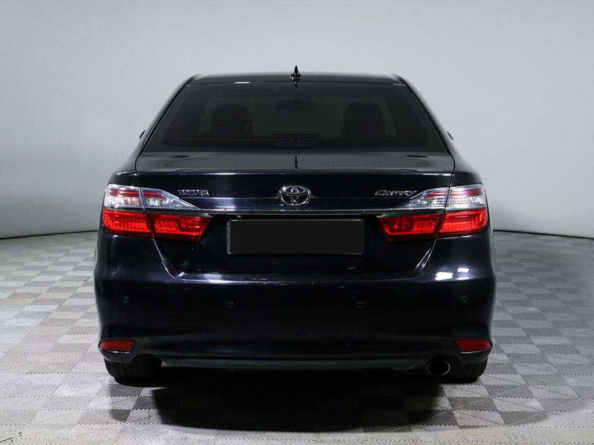 Купить Toyota Camry с пробегом. Фото: #4