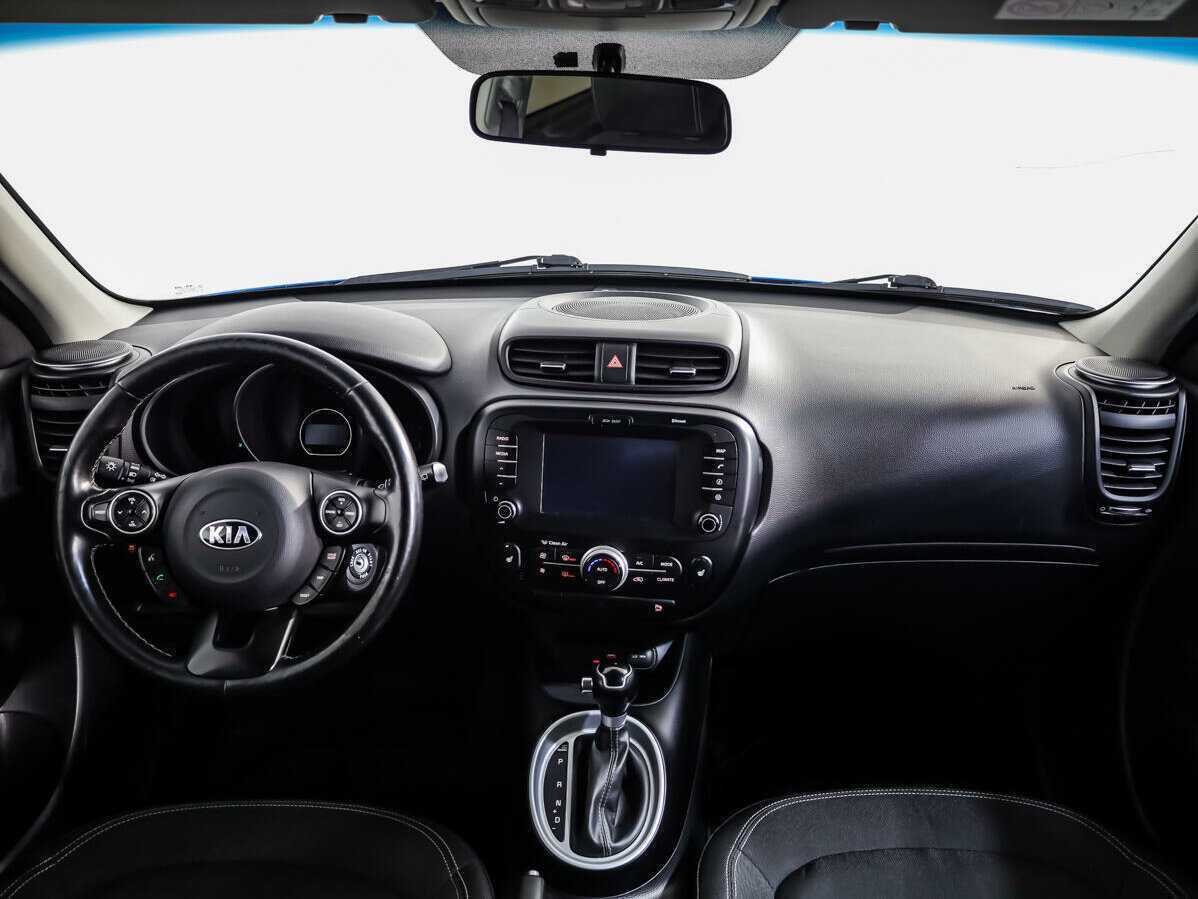 Купить Kia Soul с пробегом. Фото: #8