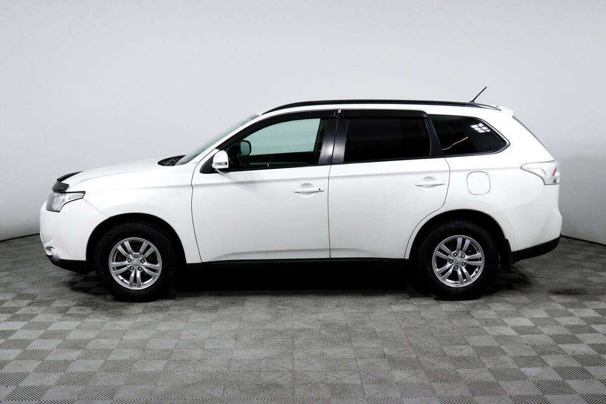 Купить Mitsubishi Outlander с пробегом. Фото: #7