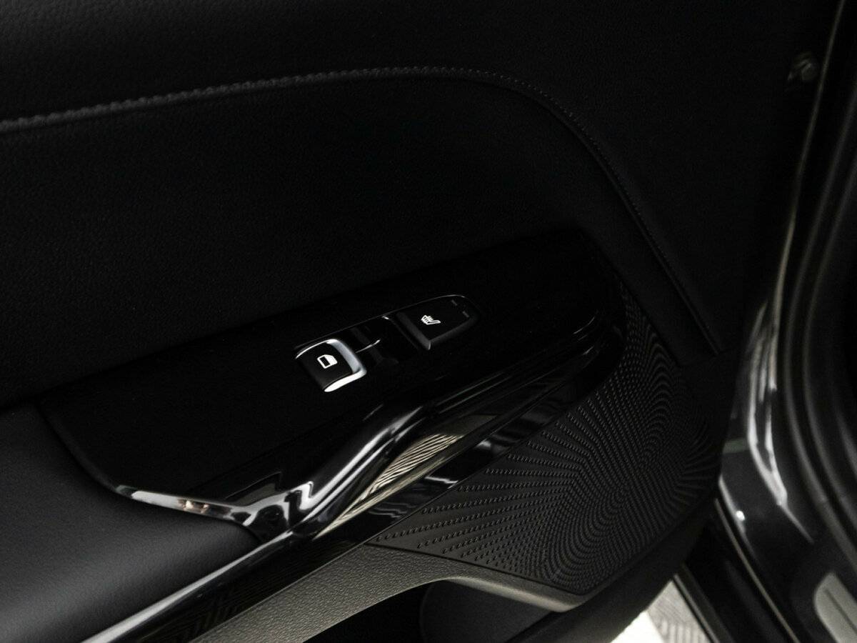 Купить Kia K5 с пробегом. Фото: #28