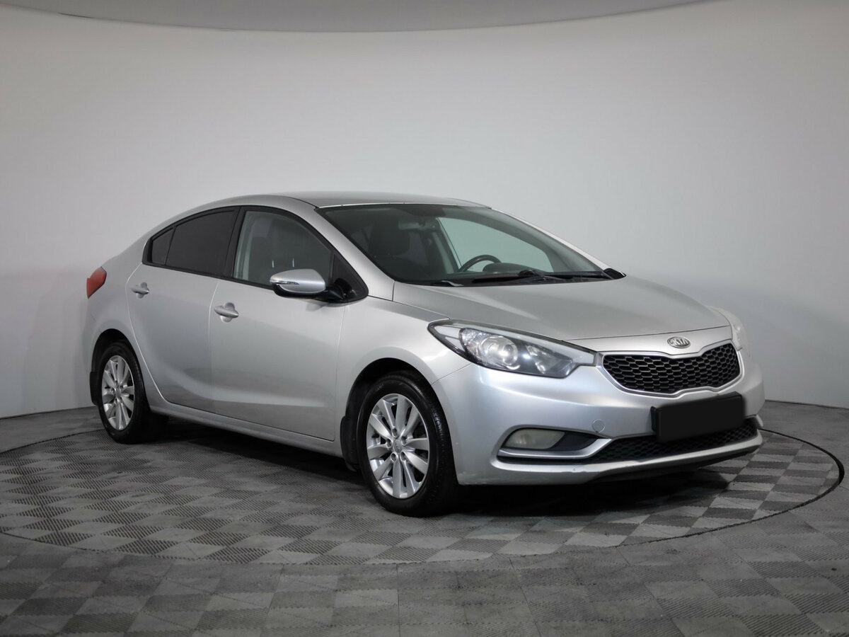 Купить Kia Cerato с пробегом. Фото: #2