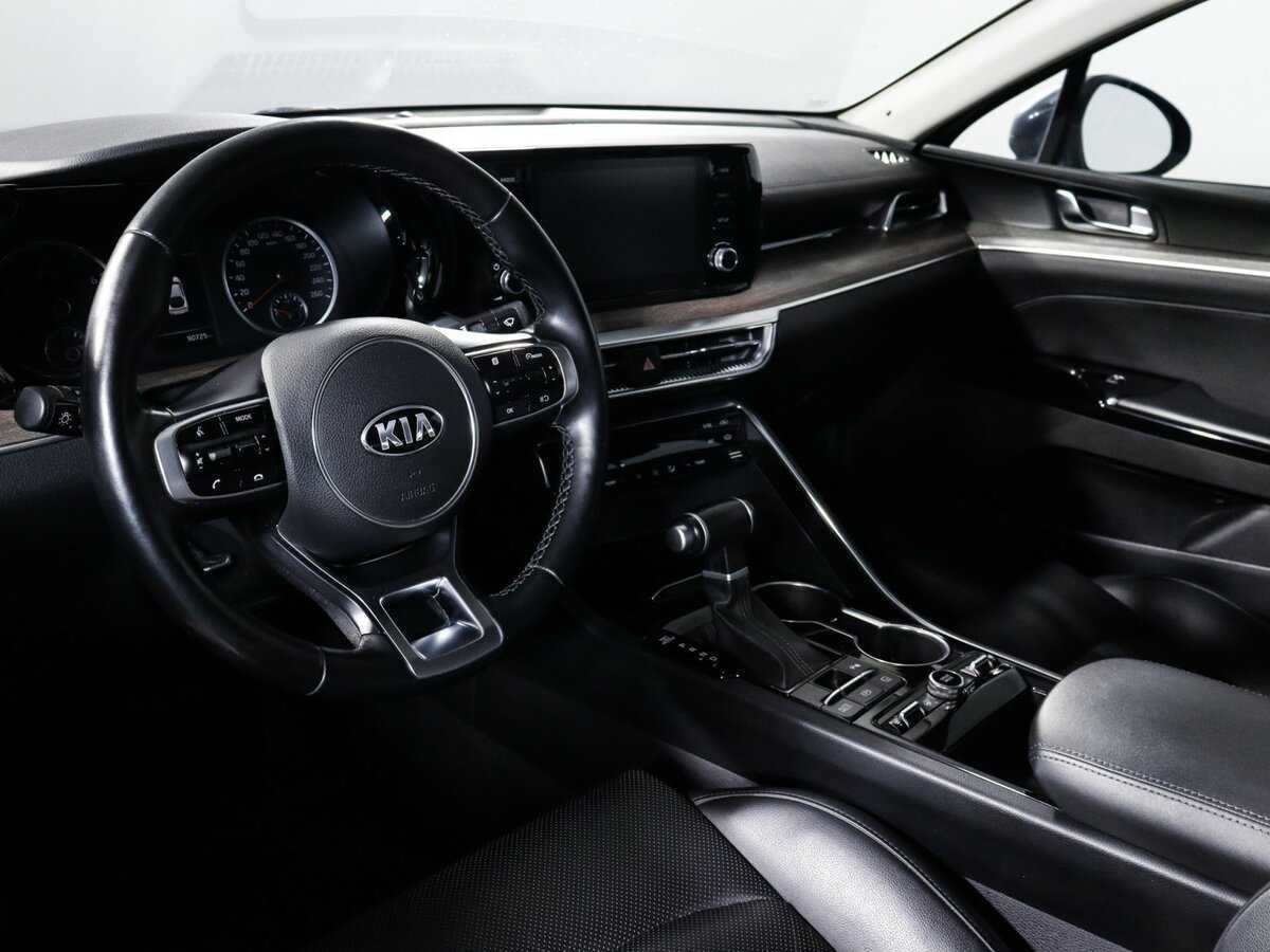 Купить Kia K5 с пробегом. Фото: #13