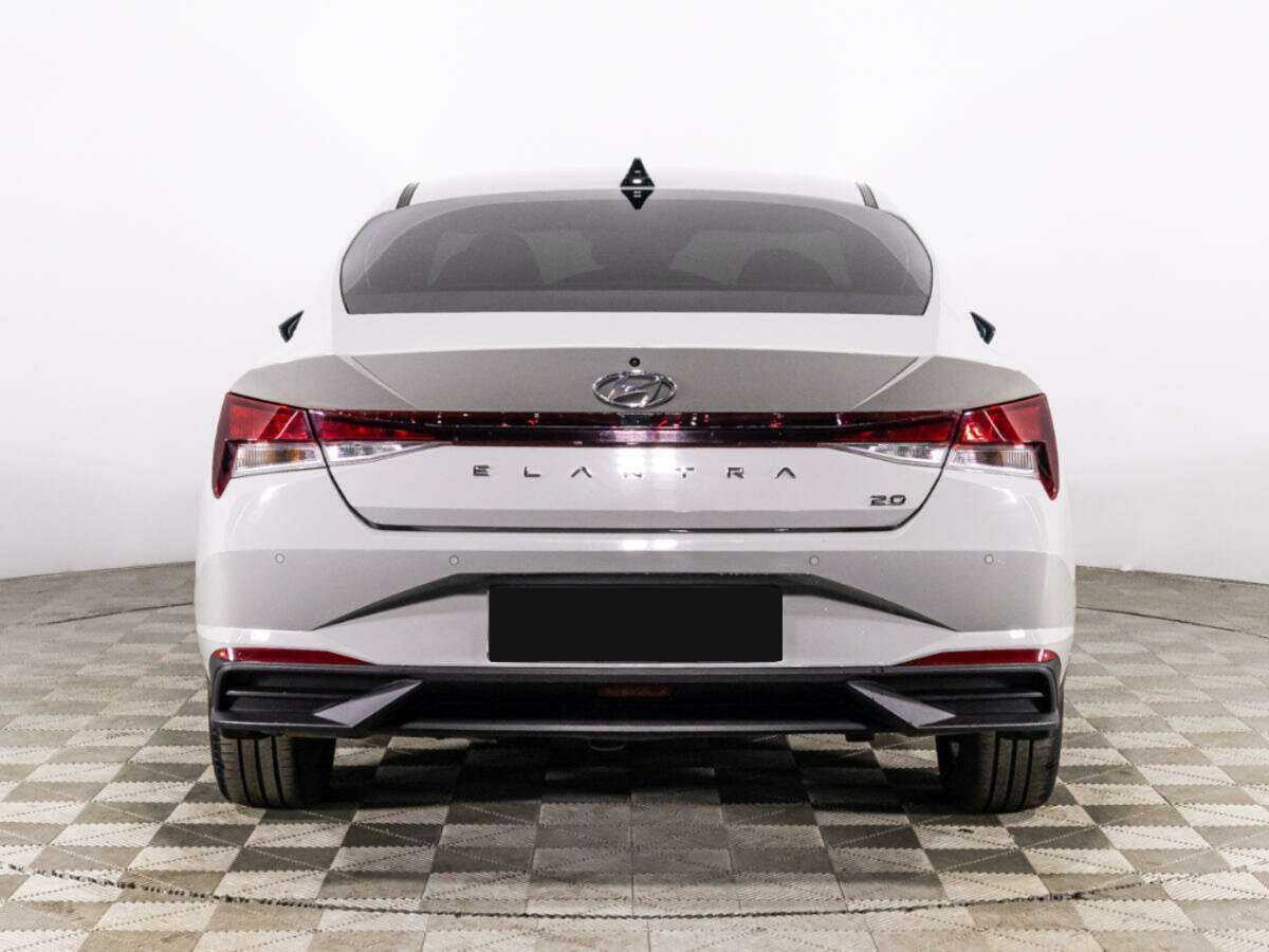 Купить Hyundai Elantra с пробегом. Фото: #5