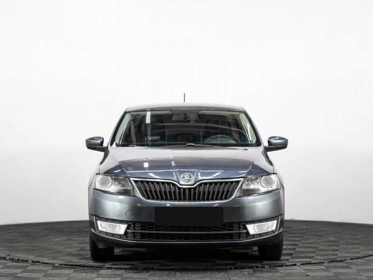 Купить Skoda Rapid с пробегом. Фото: #1