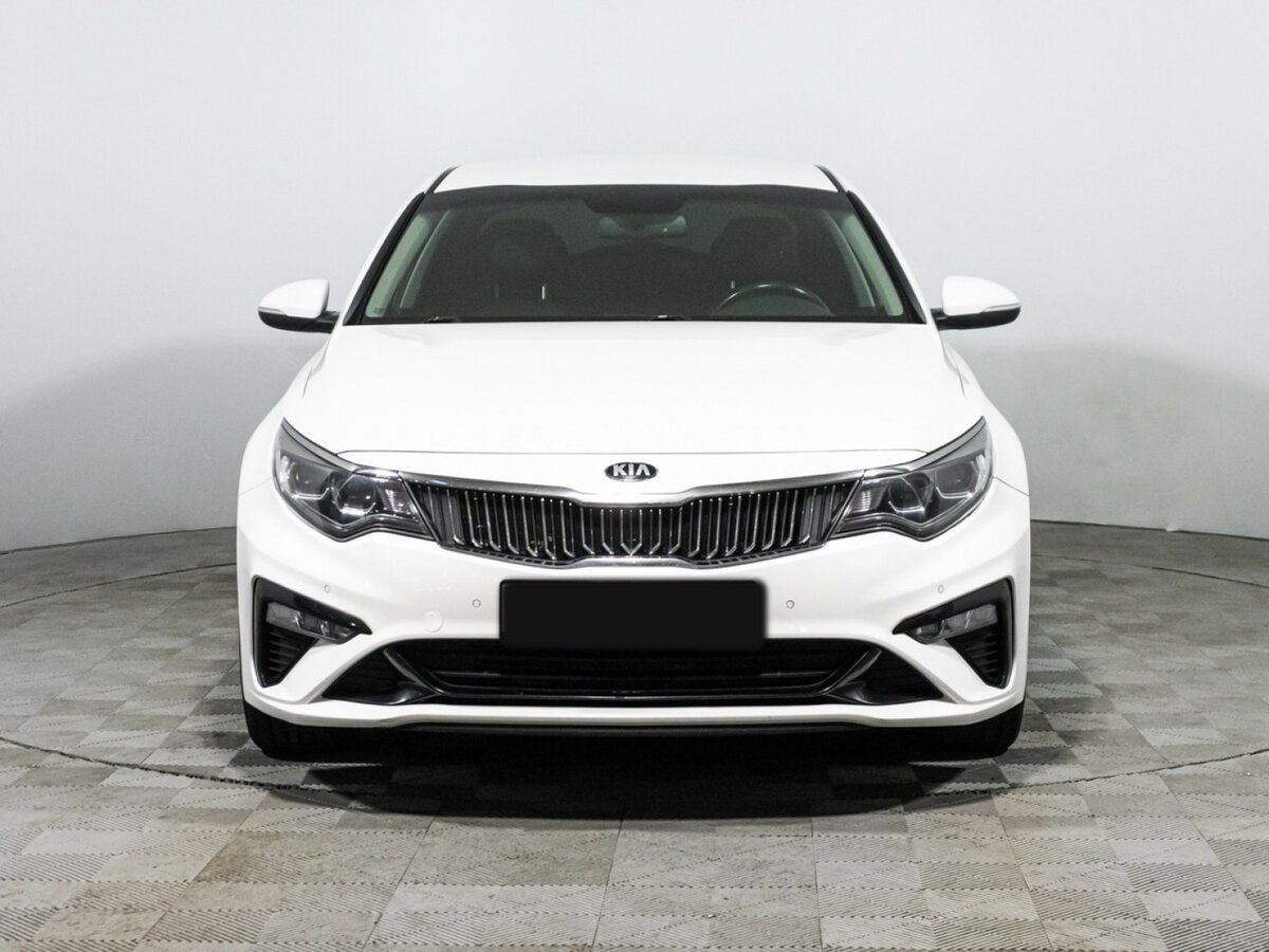 Купить Kia Optima с пробегом. Фото: #1