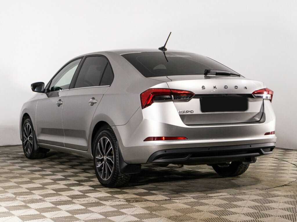 Купить Skoda Rapid с пробегом. Фото: #6