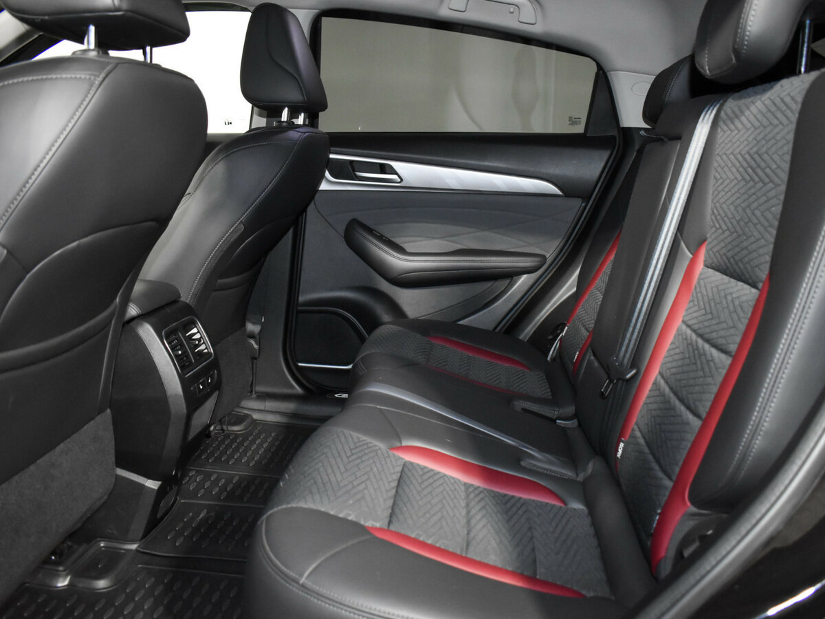 Купить Haval F7x с пробегом. Фото: #12