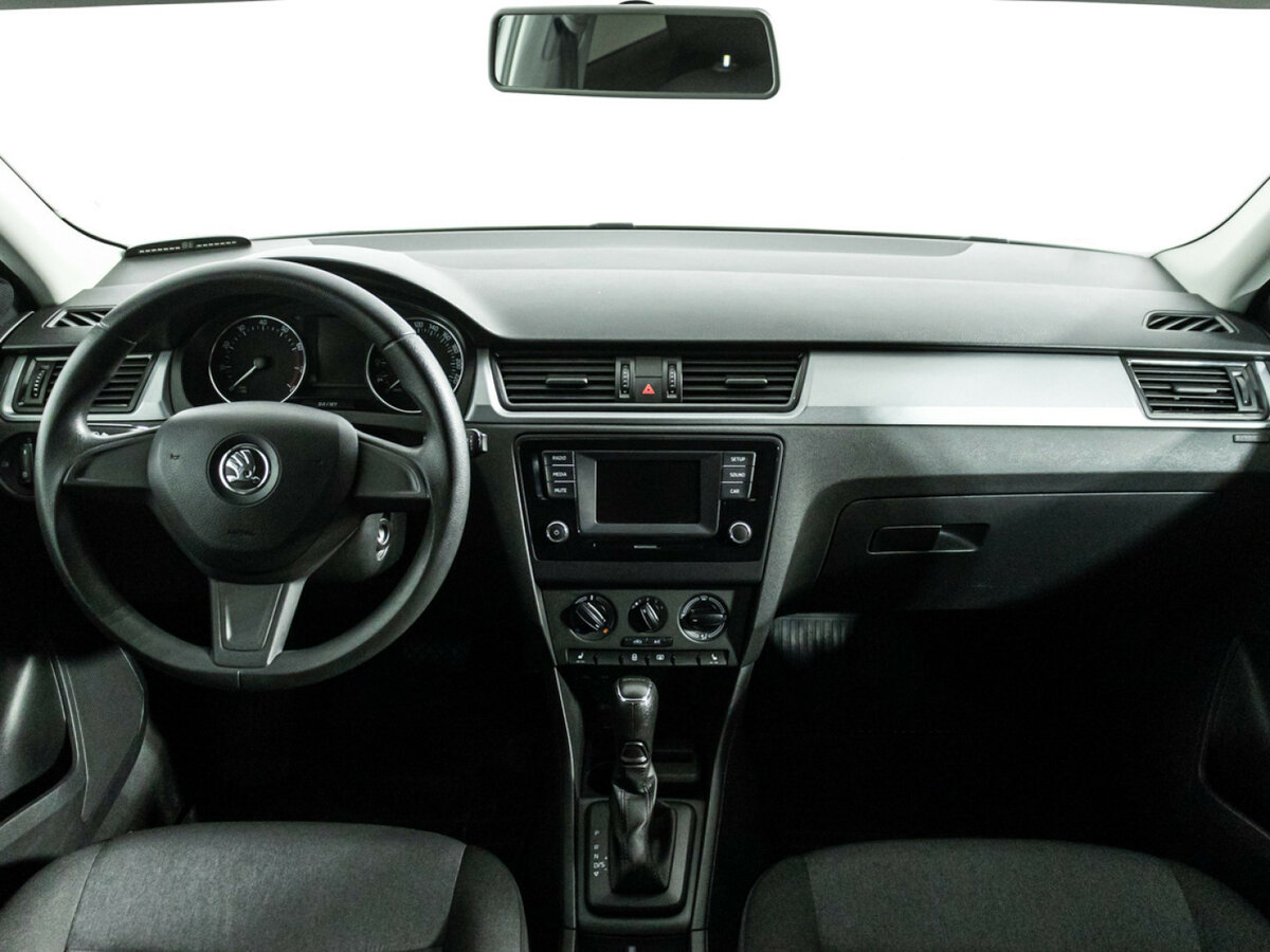 Купить Skoda Rapid с пробегом. Фото: #12