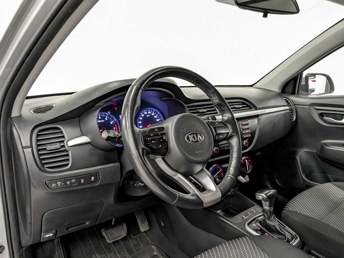 Купить Kia Rio с пробегом. Фото: #15