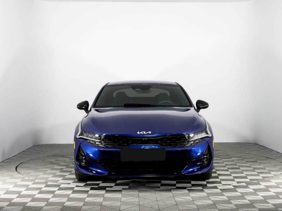 Купить Kia K5 с пробегом. Фото: #1