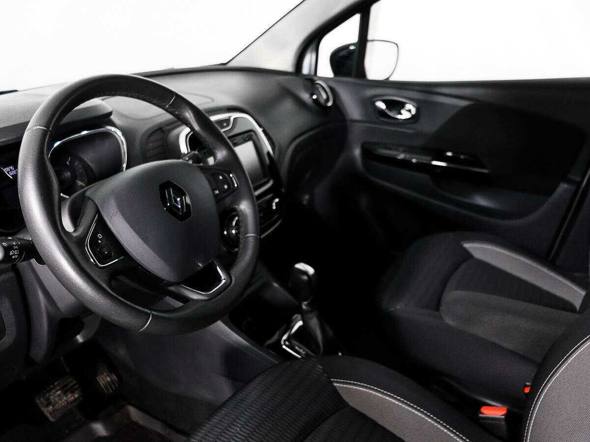 Купить Renault Kaptur с пробегом. Фото: #8
