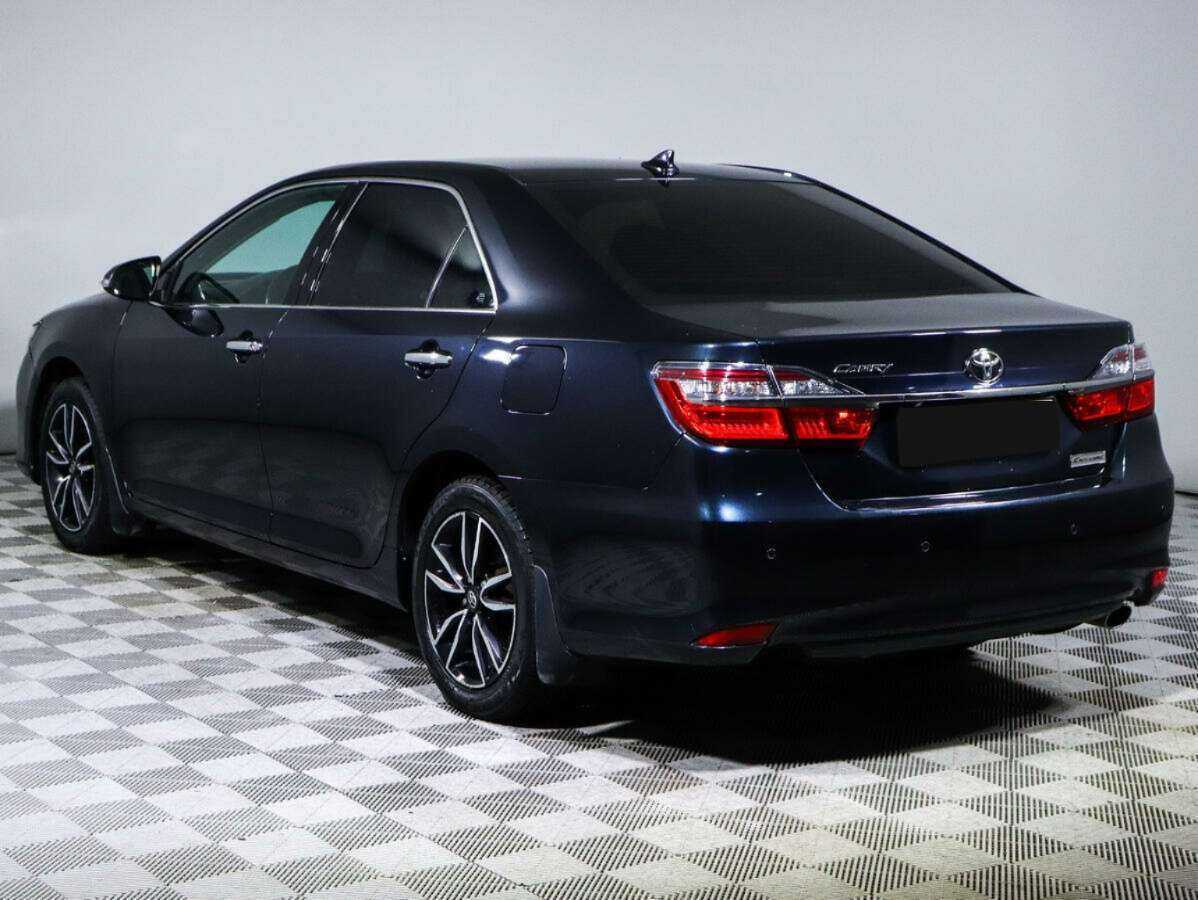 Купить Toyota Camry с пробегом. Фото: #6