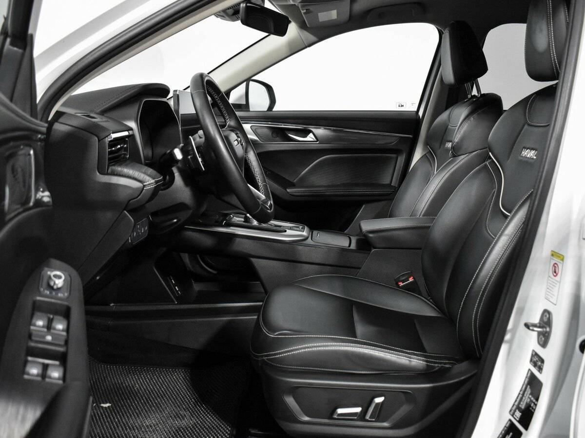 Купить Haval Jolion с пробегом. Фото: #11