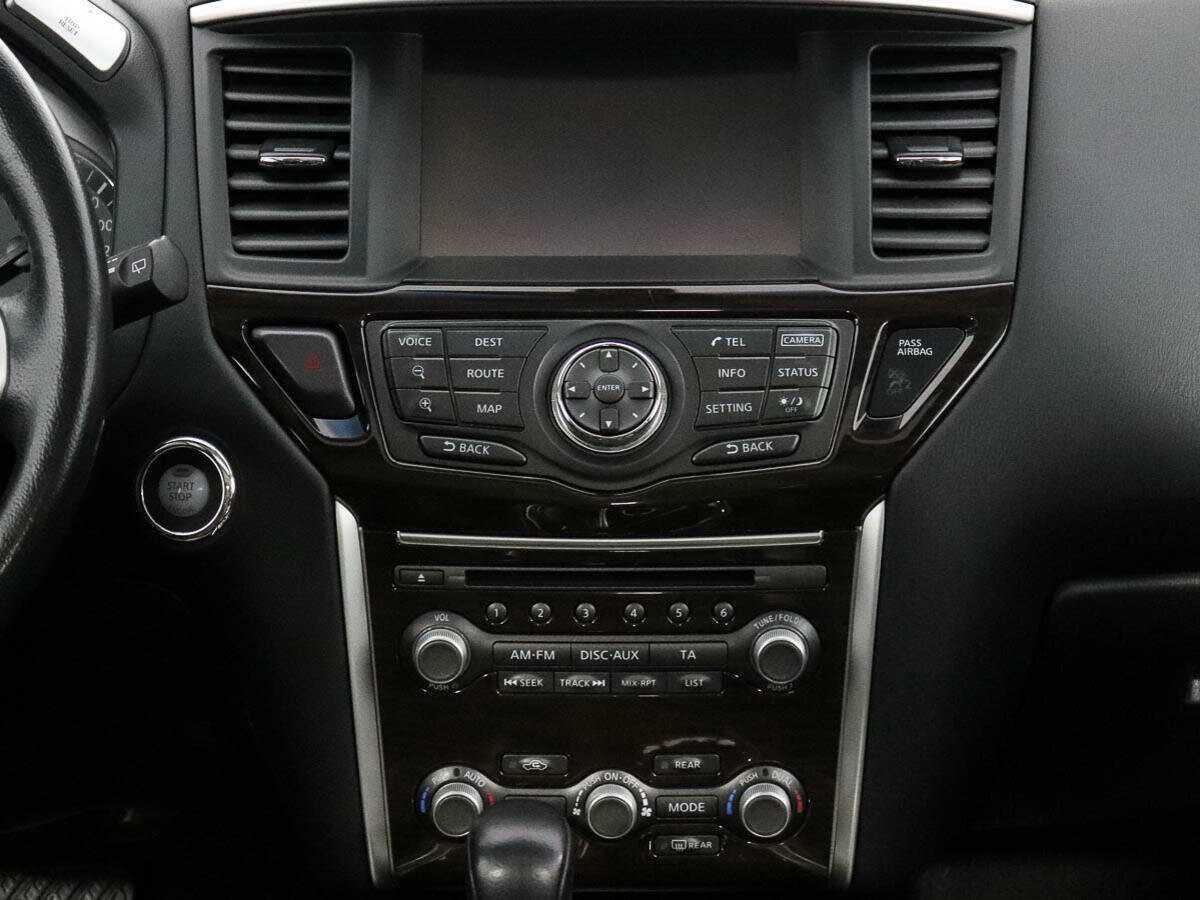 Купить Nissan Pathfinder с пробегом. Фото: #16