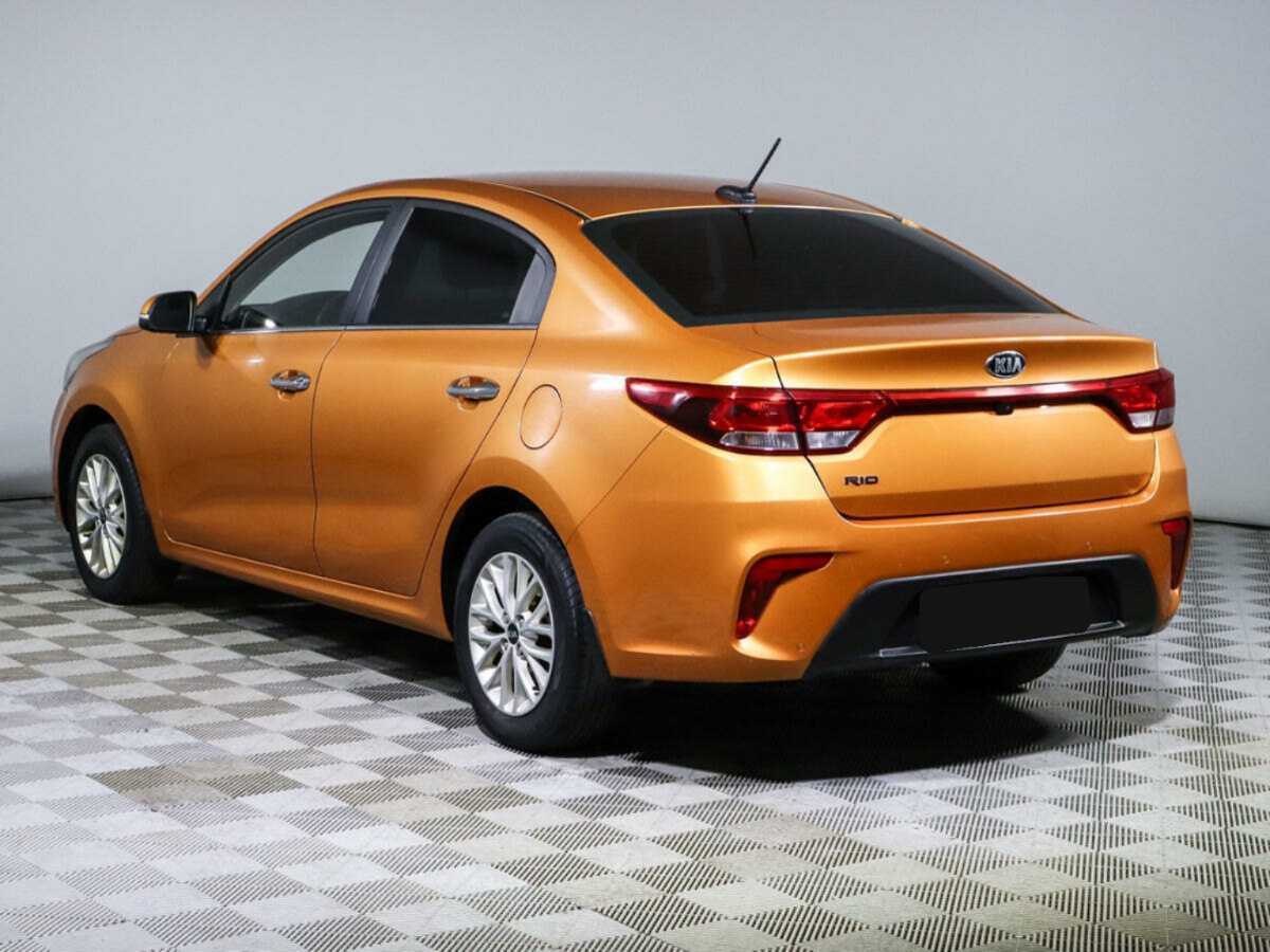 Купить Kia Rio с пробегом. Фото: #5