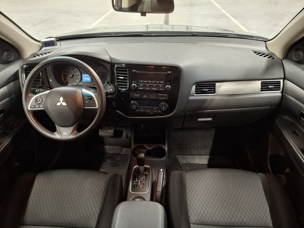 Купить Mitsubishi Outlander с пробегом. Фото: #12