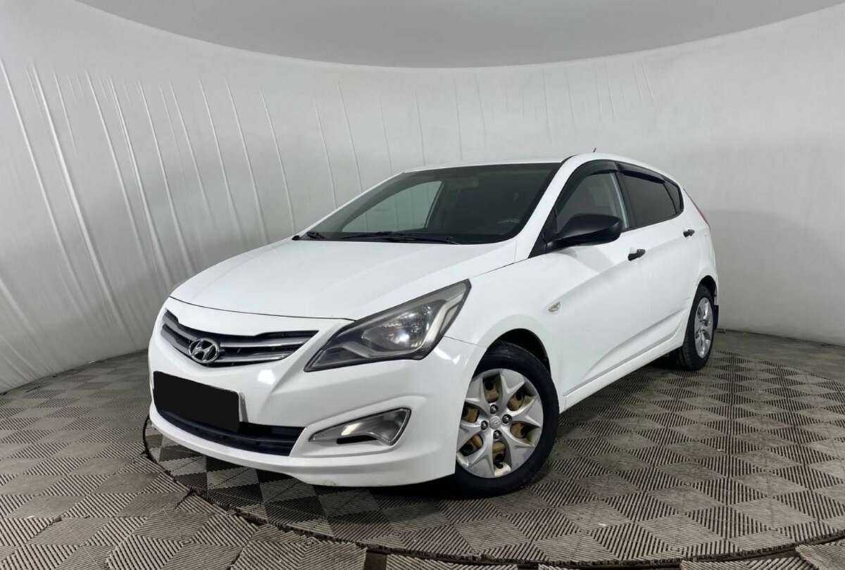 Купить Hyundai Solaris с пробегом. Фото: #0