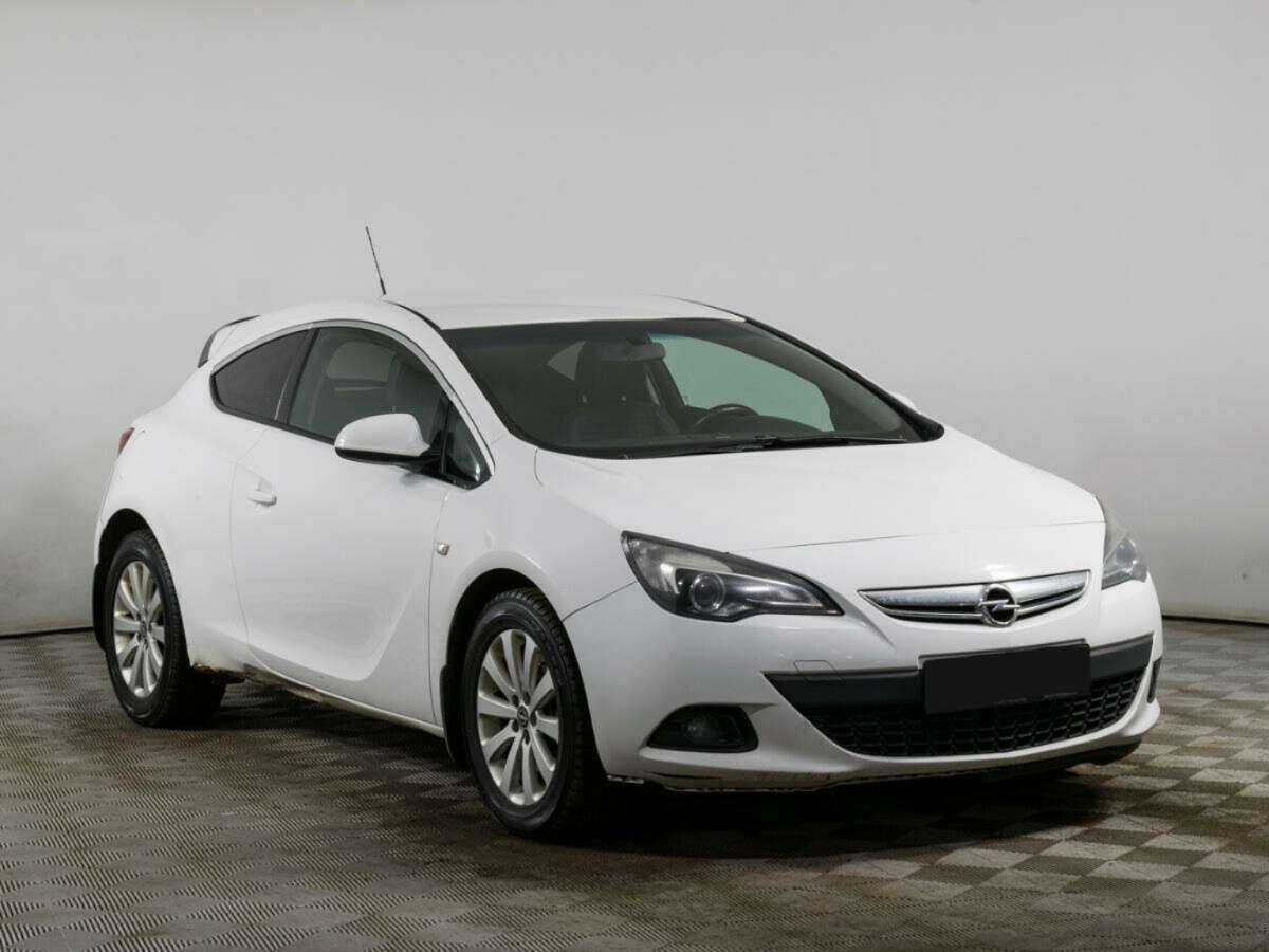 Купить Opel Astra с пробегом. Фото: #2
