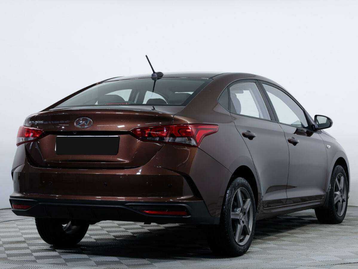 Купить Hyundai Solaris с пробегом. Фото: #3