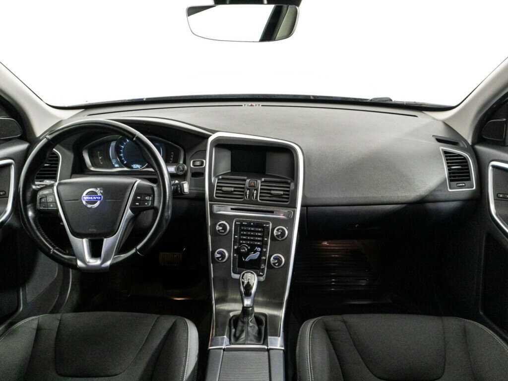 Купить Volvo XC60 с пробегом. Фото: #12