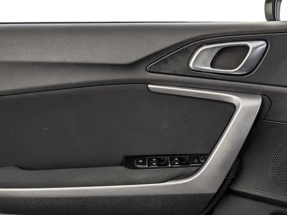 Купить Kia XCeed с пробегом. Фото: #14