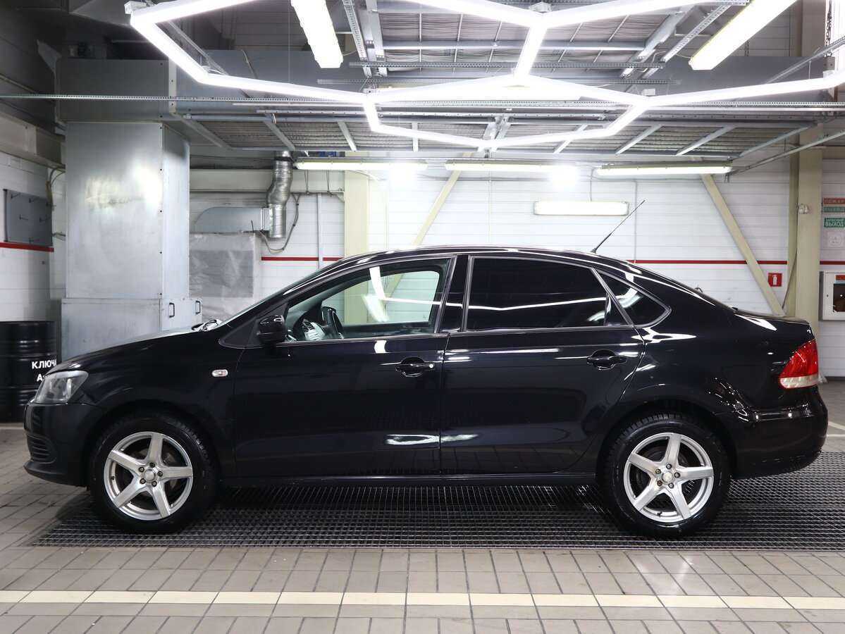 Купить Volkswagen Polo с пробегом. Фото: #1