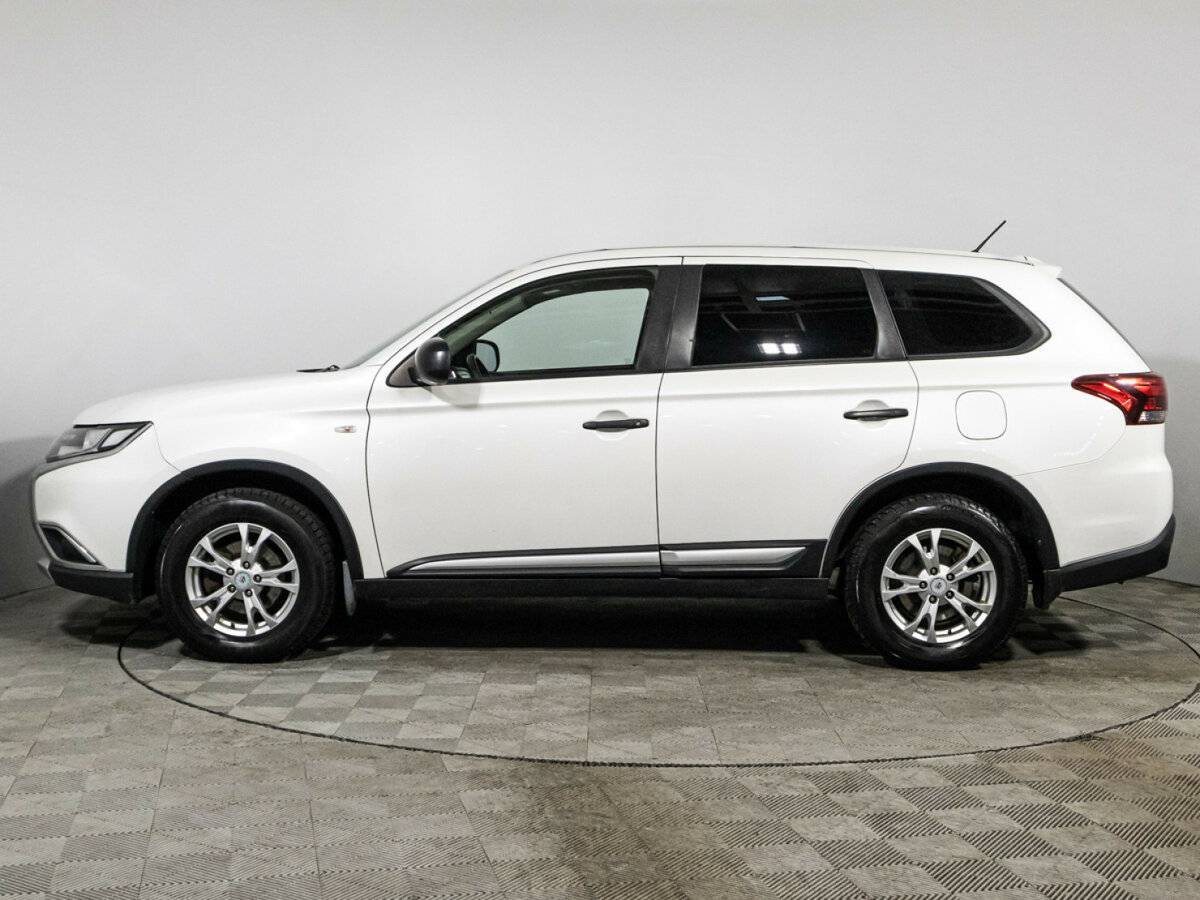 Купить Mitsubishi Outlander с пробегом. Фото: #7