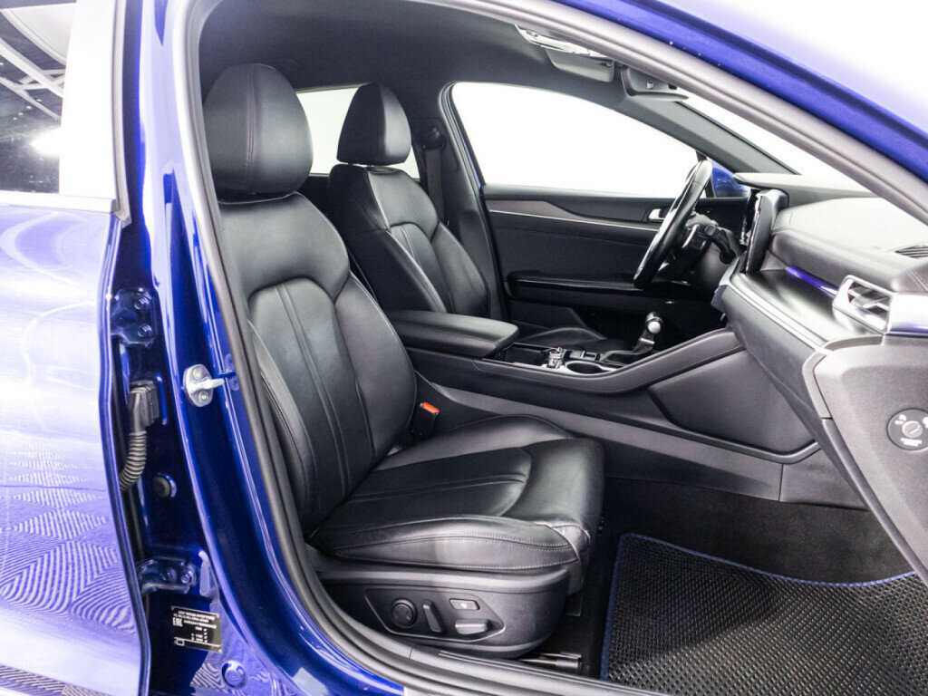 Купить Kia K5 с пробегом. Фото: #25