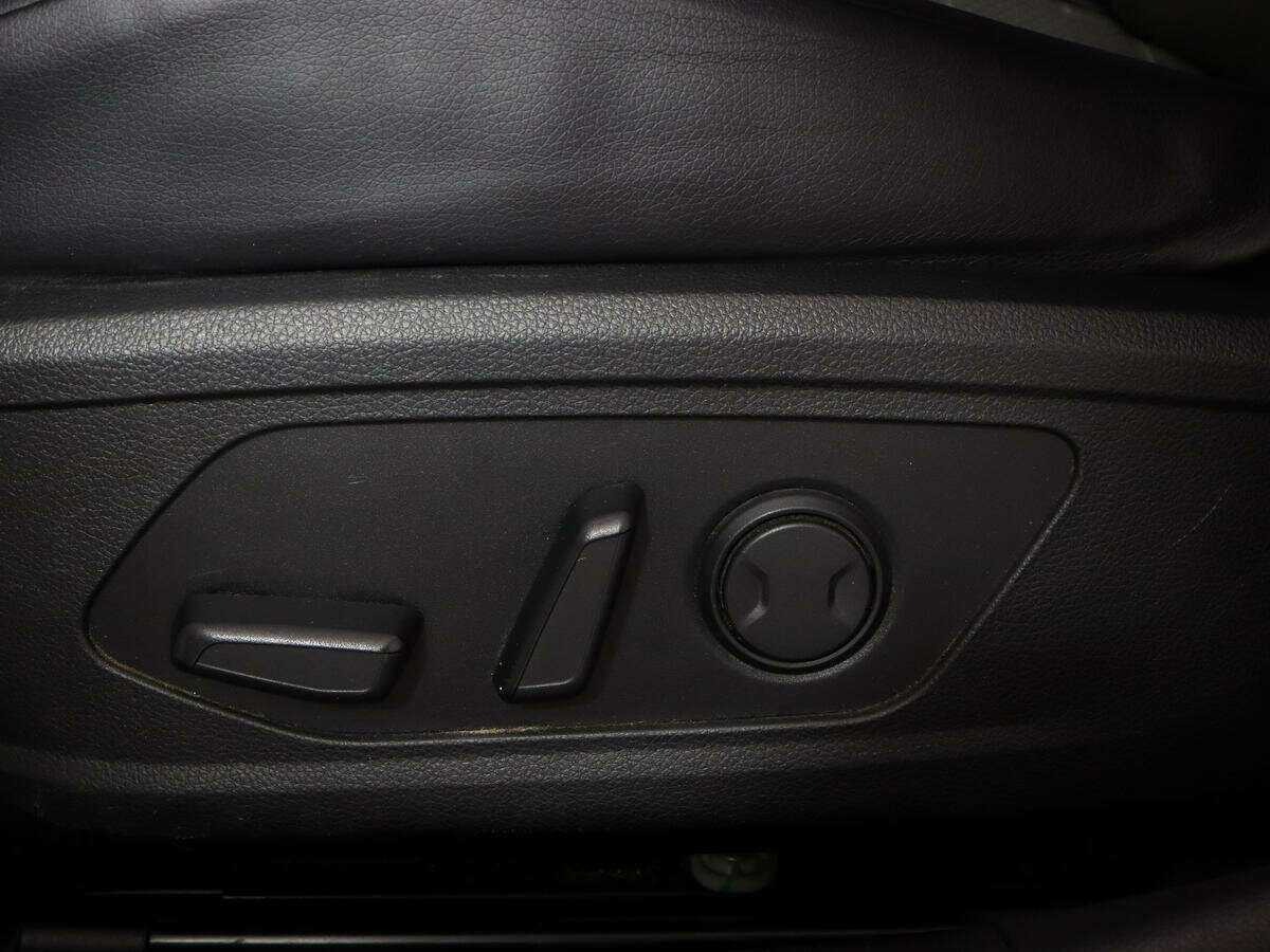 Купить Kia K5 с пробегом. Фото: #15