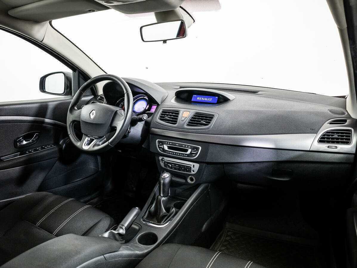 Купить Renault Megane с пробегом. Фото: #6