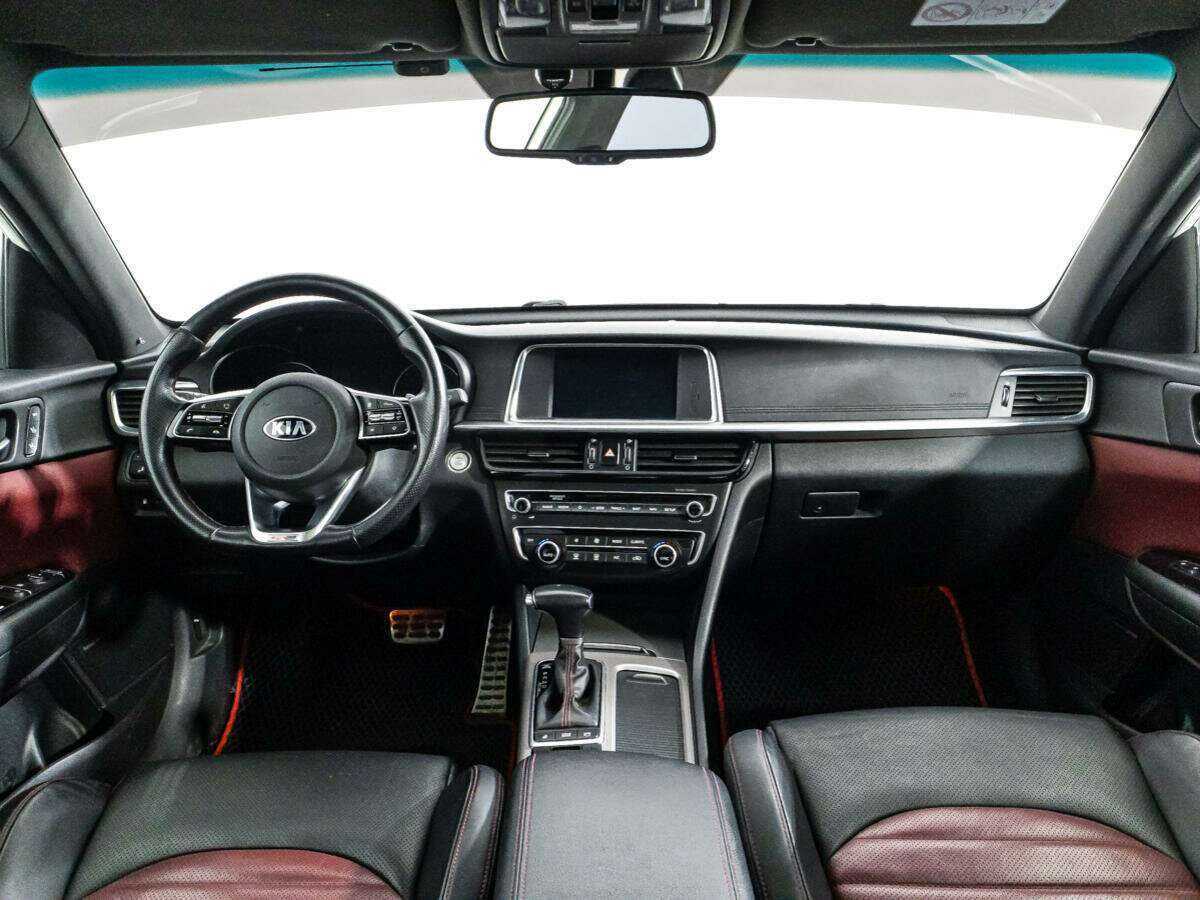 Купить Kia Optima с пробегом. Фото: #12