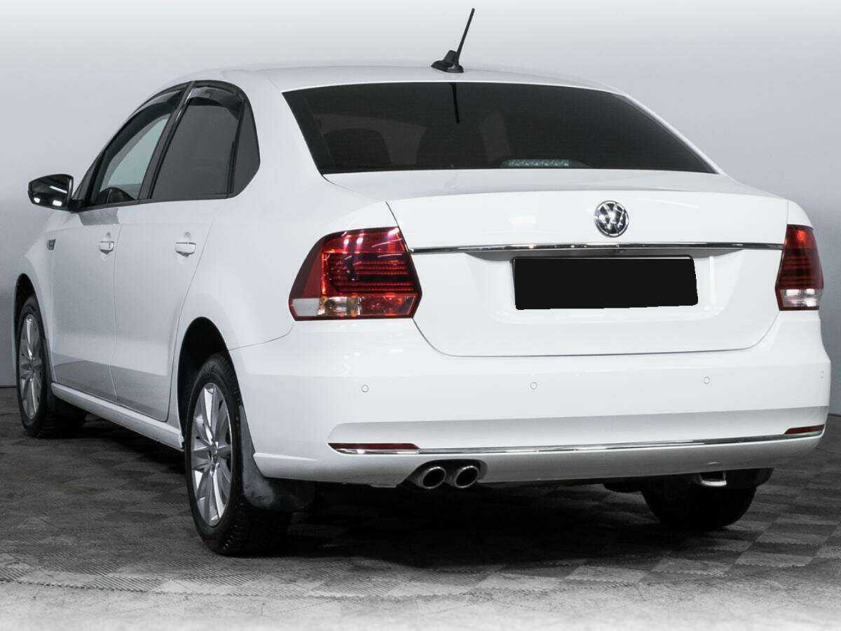 Купить Volkswagen Polo с пробегом. Фото: #5