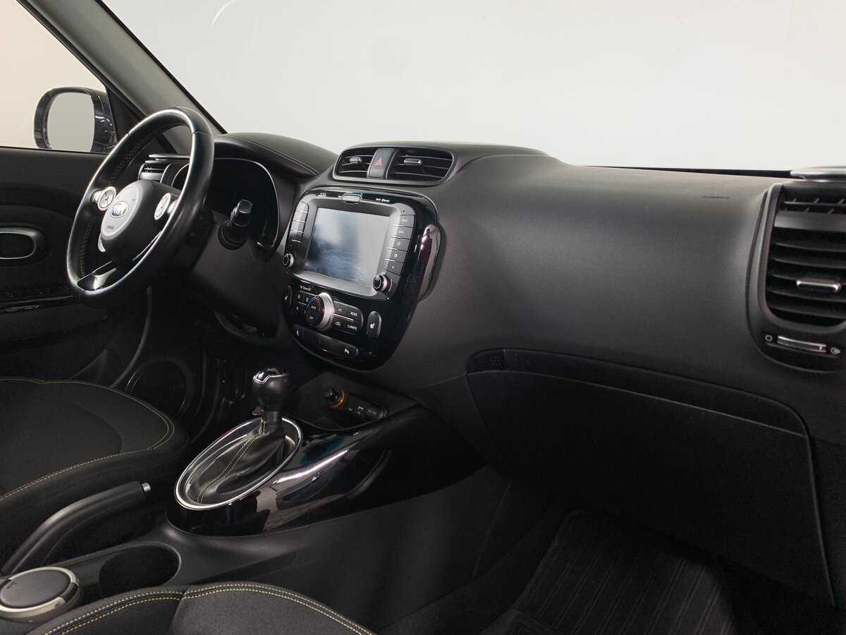 Купить Kia Soul с пробегом. Фото: #13