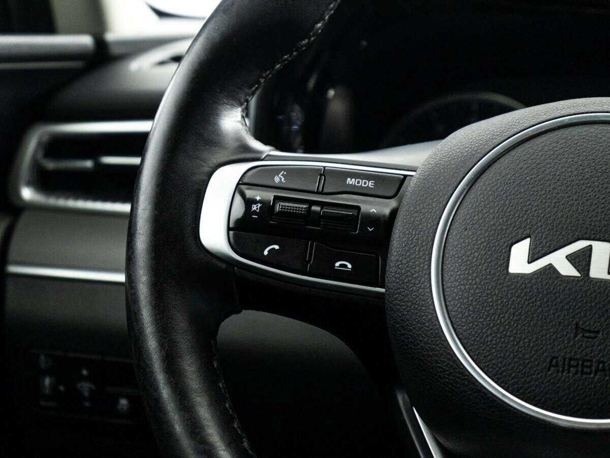 Купить Kia K5 с пробегом. Фото: #20