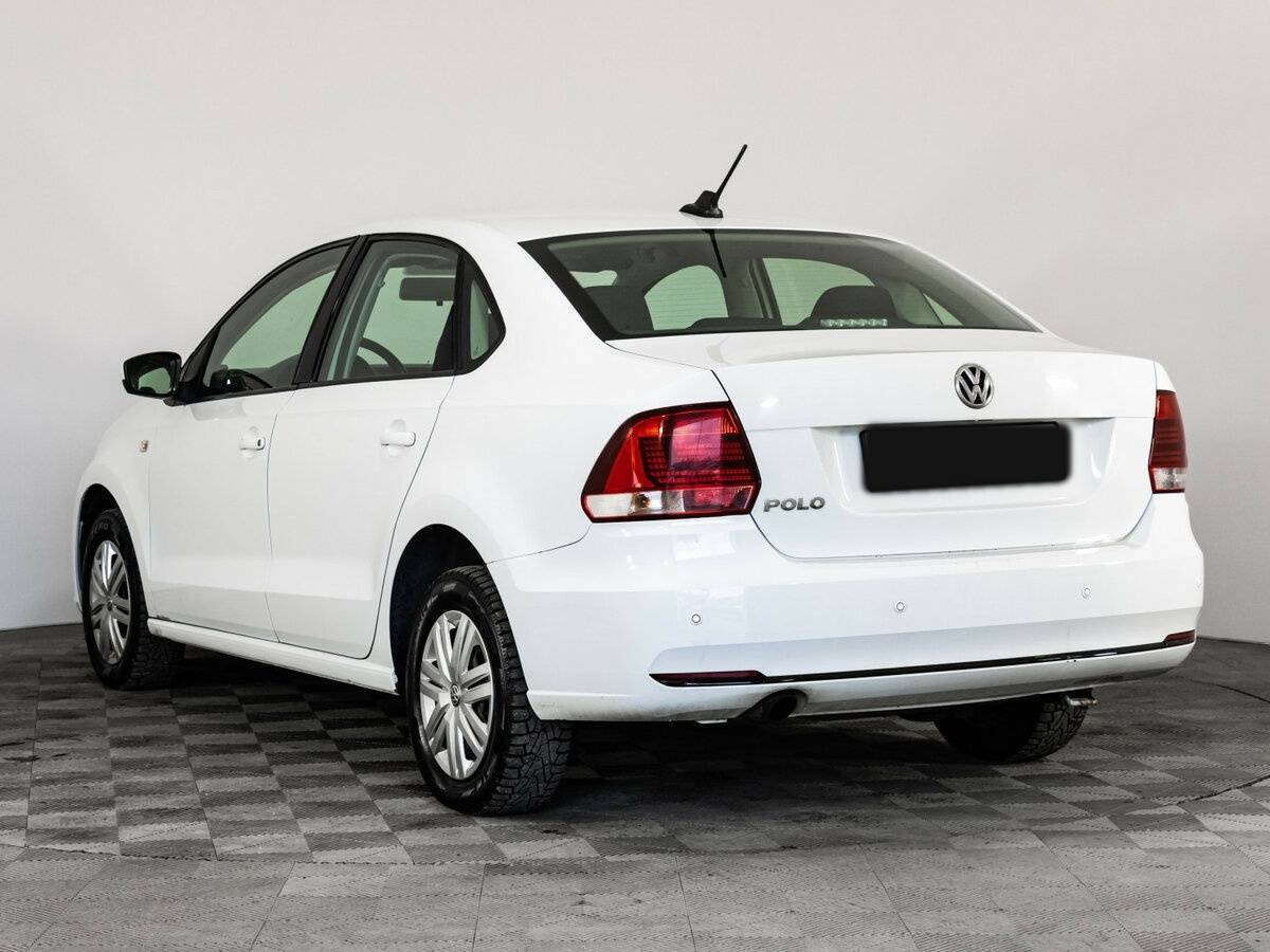 Купить Volkswagen Polo с пробегом. Фото: #6