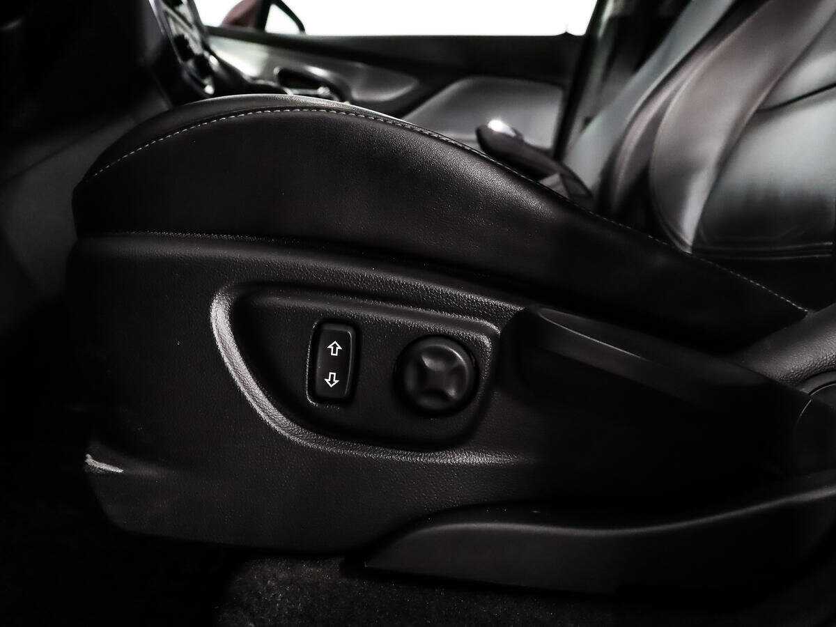 Купить Opel Mokka с пробегом. Фото: #9