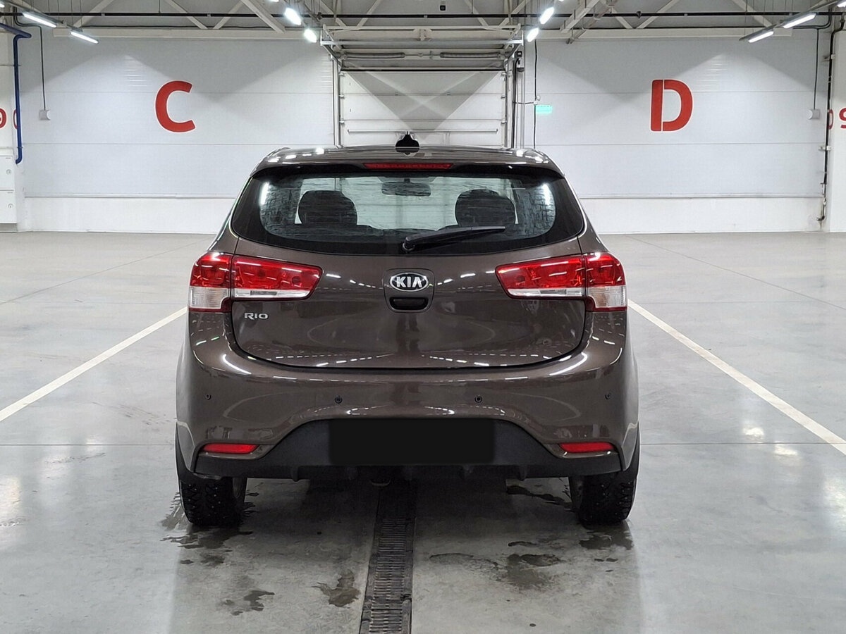 Купить Kia Rio с пробегом. Фото: #5