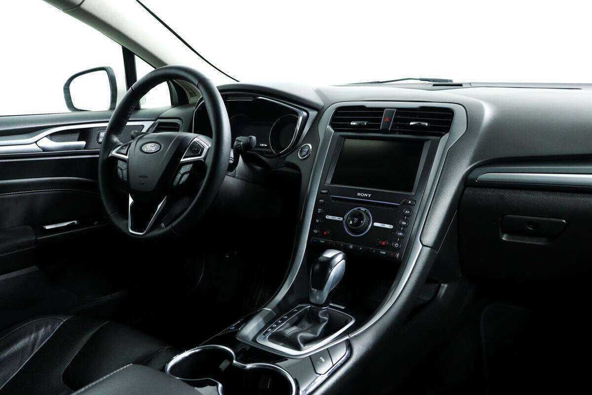 Купить Ford Mondeo с пробегом. Фото: #8