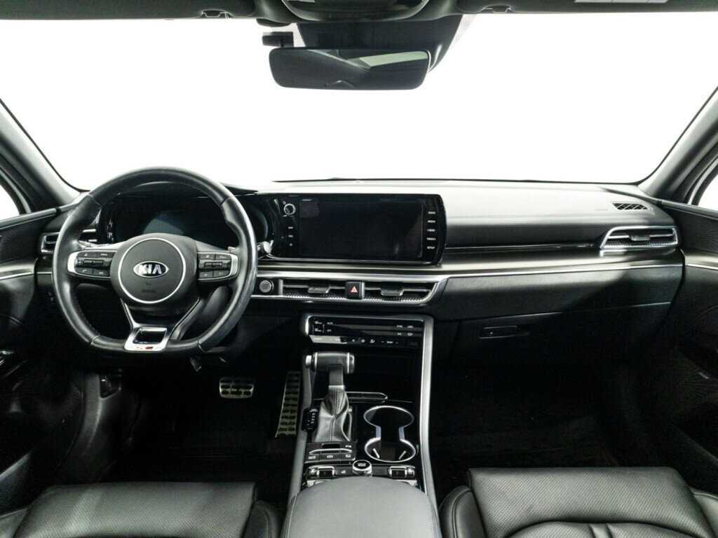 Купить Kia K5 с пробегом. Фото: #13