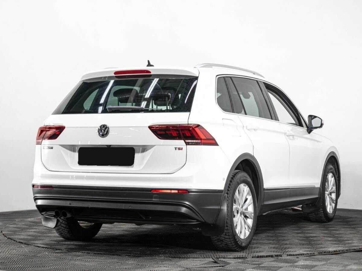 Купить Volkswagen Tiguan с пробегом. Фото: #3