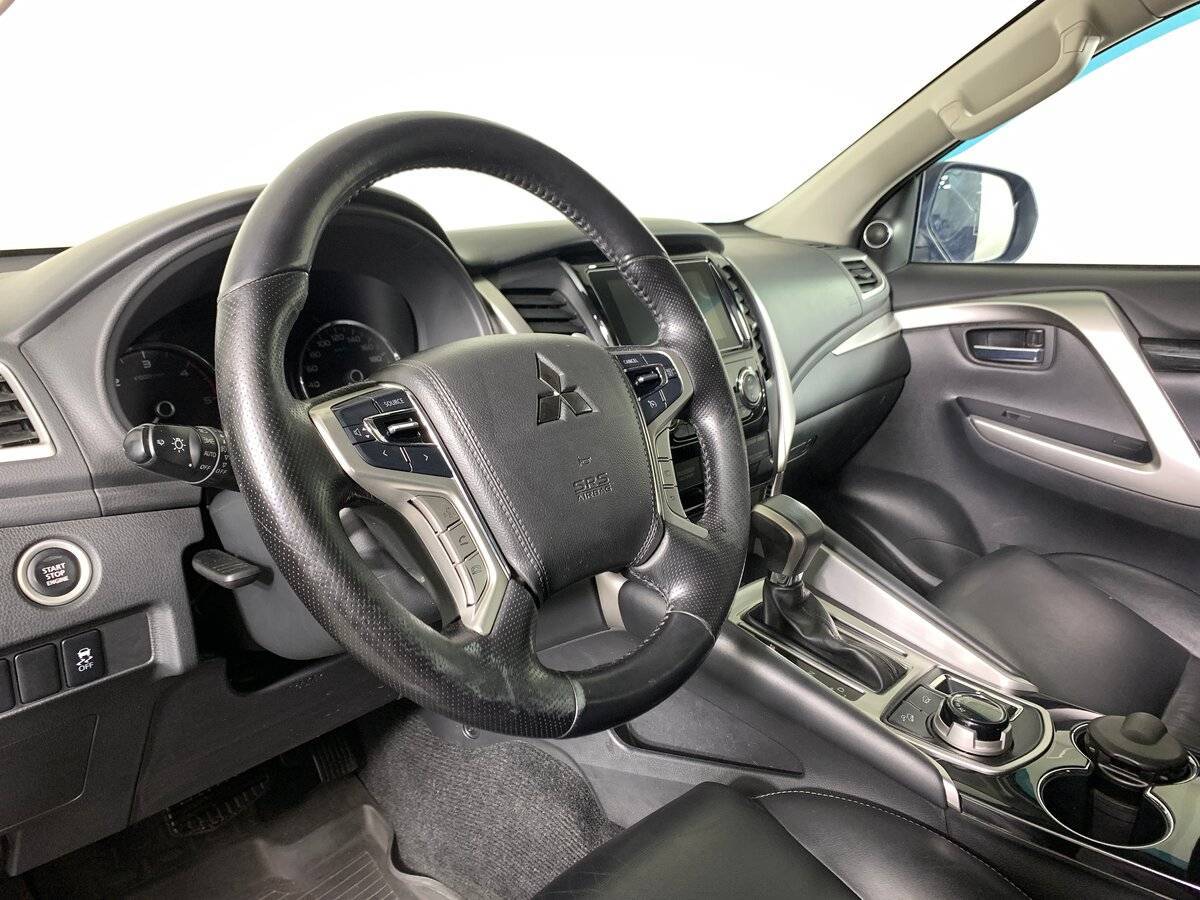 Купить Mitsubishi Pajero Sport с пробегом. Фото: #10