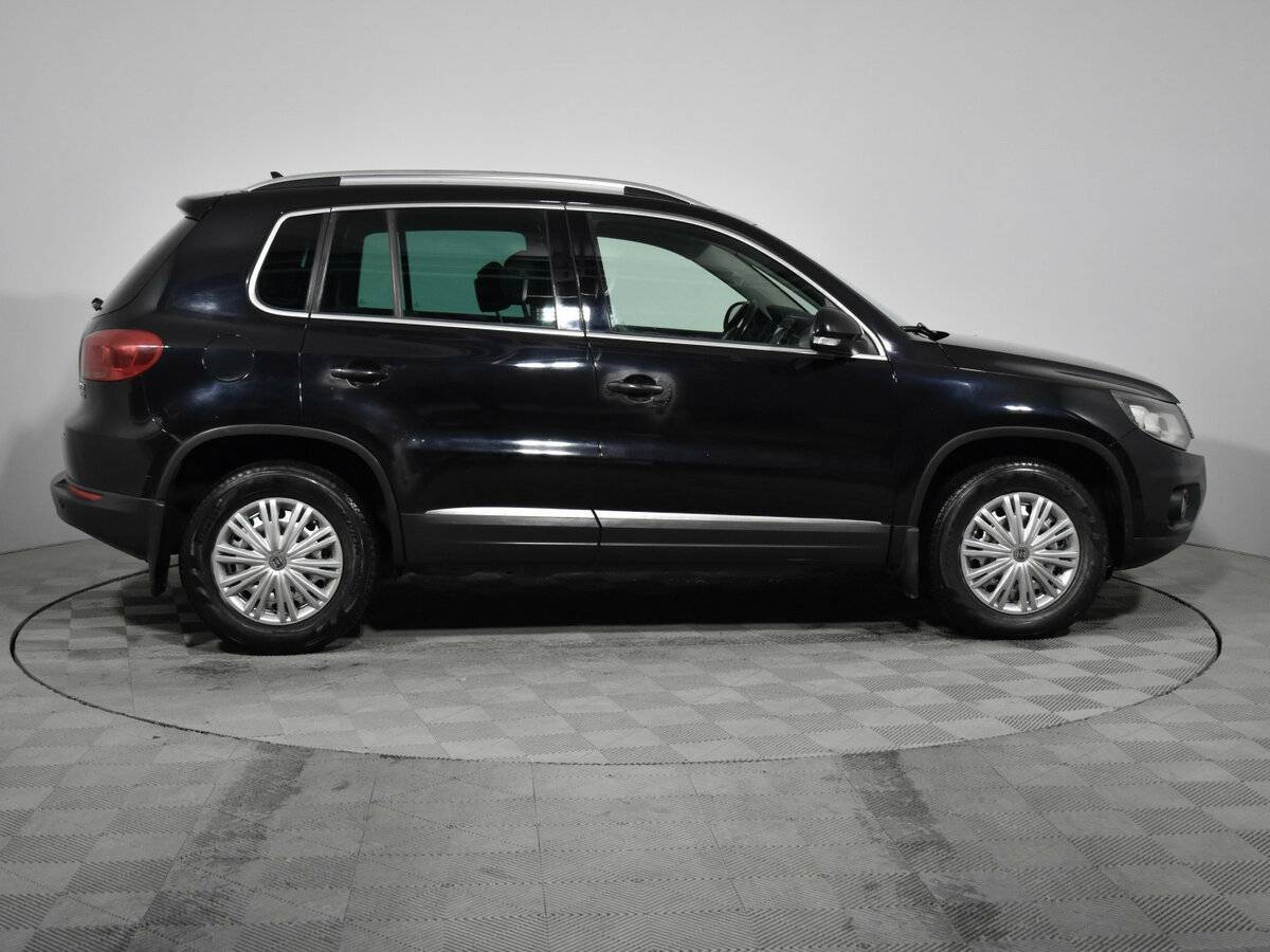 Купить Volkswagen Tiguan с пробегом. Фото: #4