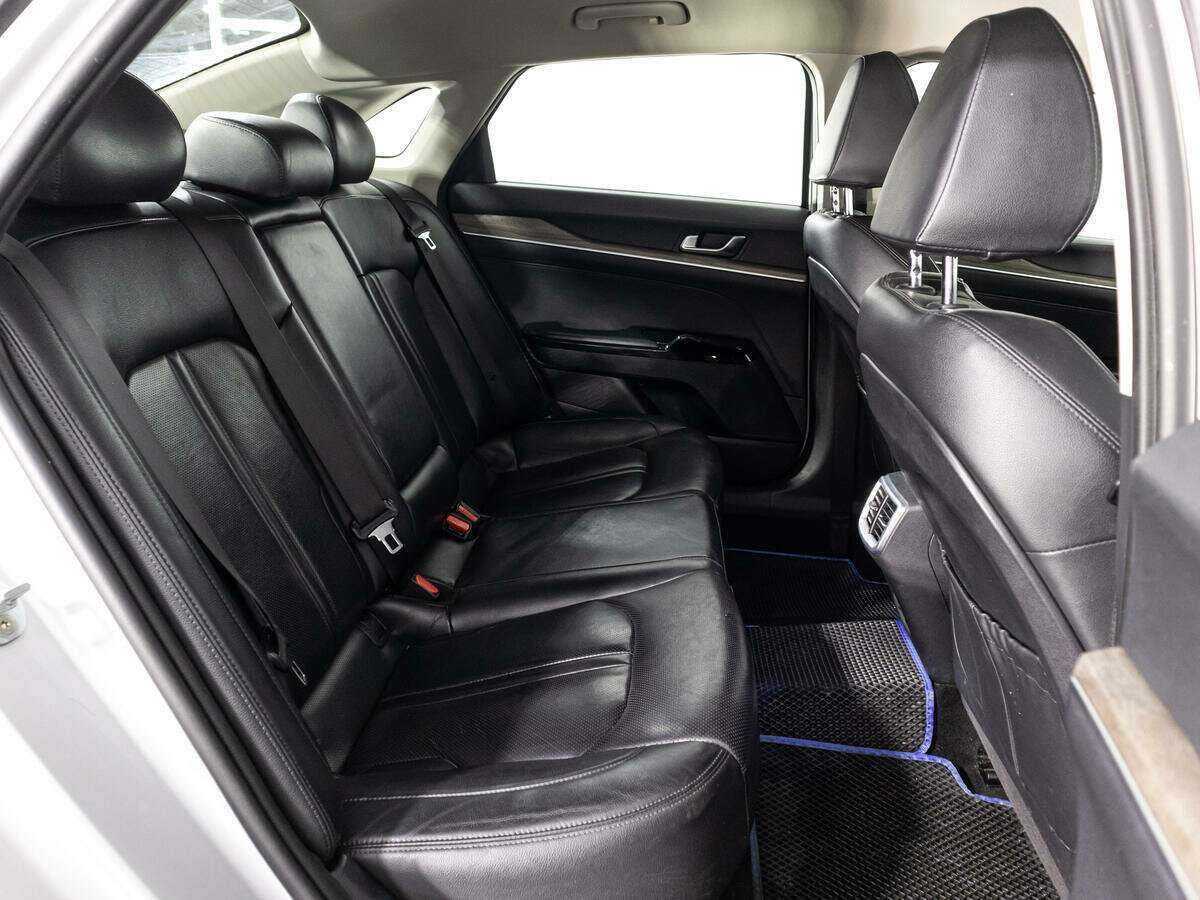 Купить Kia K5 с пробегом. Фото: #10