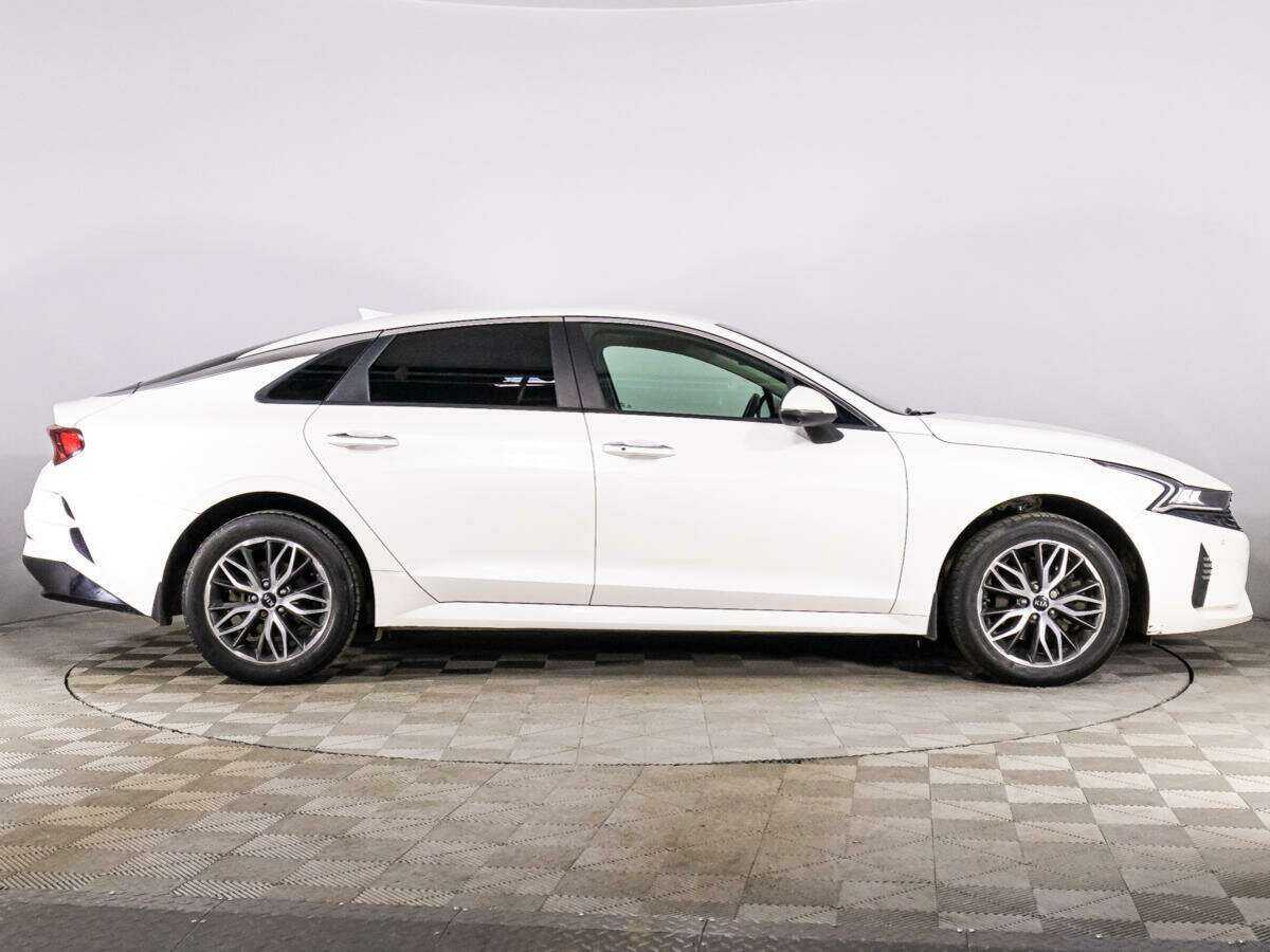 Купить Kia K5 с пробегом. Фото: #3