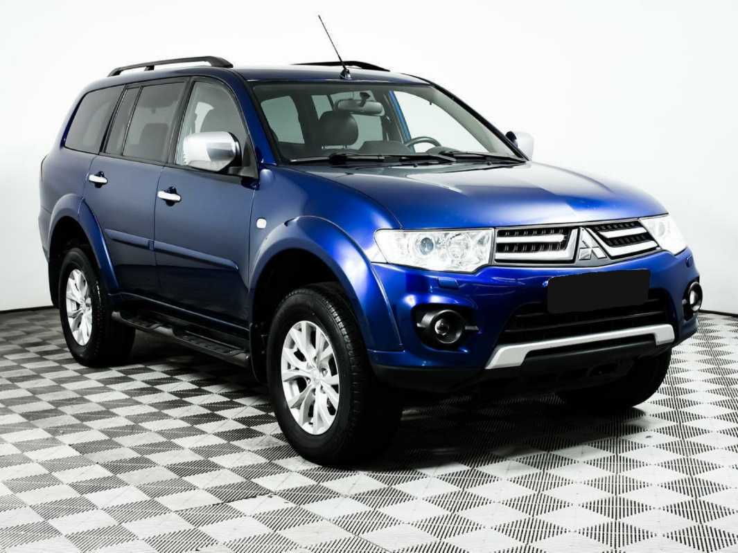 Купить Mitsubishi Pajero Sport с пробегом. Фото: #2