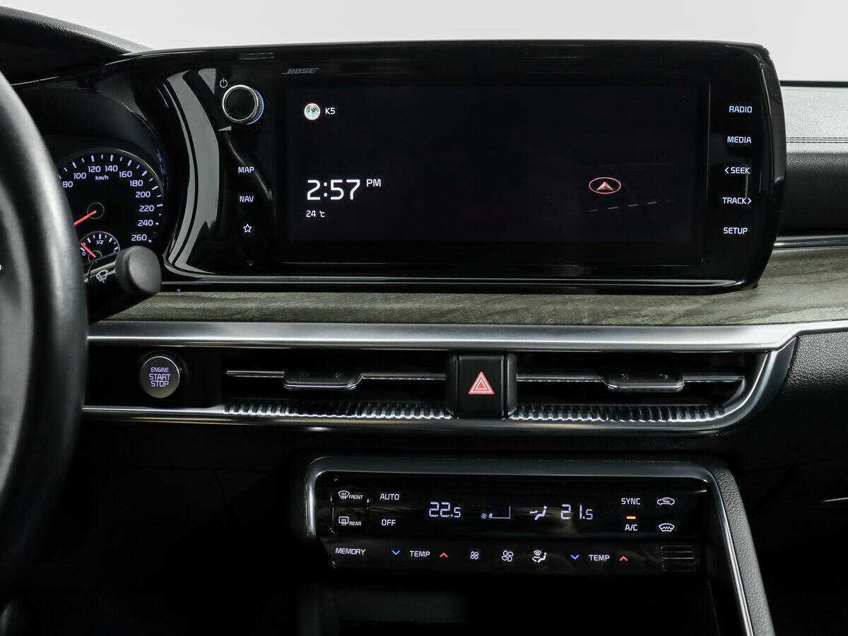 Купить Kia K5 с пробегом. Фото: #16