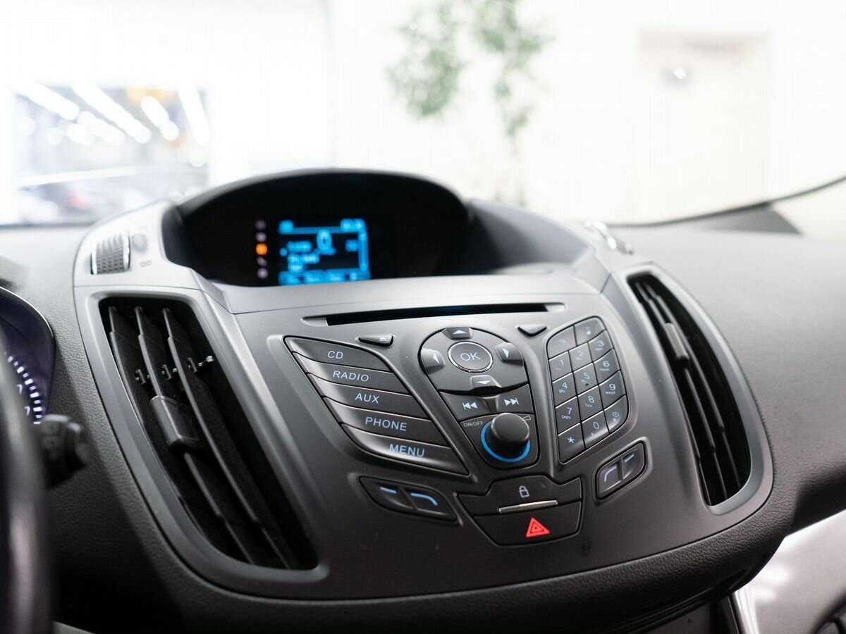 Купить Ford Kuga с пробегом. Фото: #11