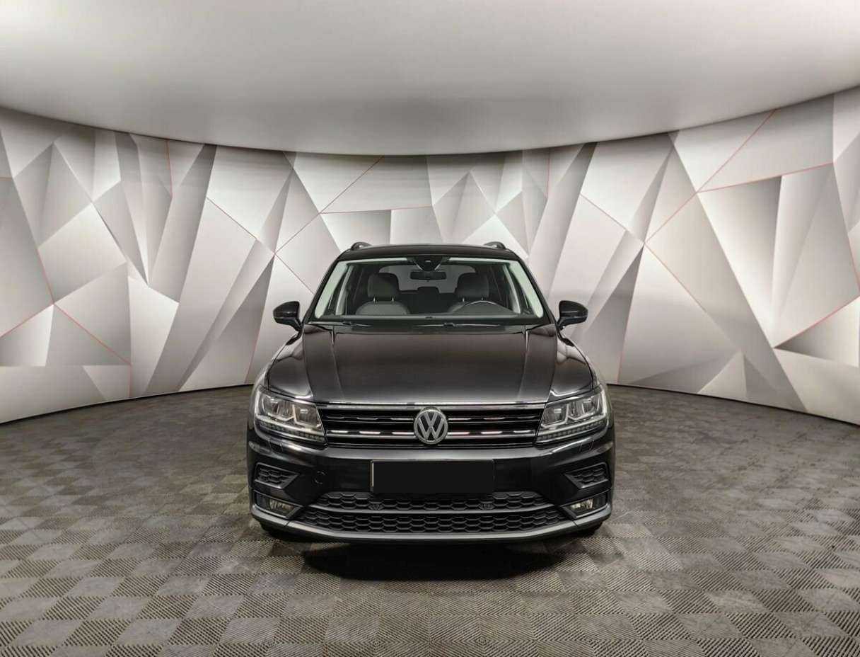 Купить Volkswagen Tiguan с пробегом. Фото: #6